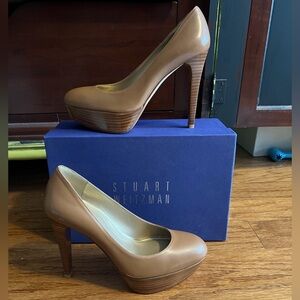 New in Box Stuart Weitzman Tan Platform Heels Pumps 8 women’s